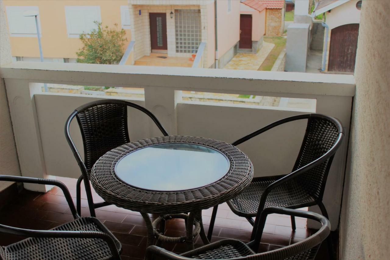 Apartment Bonaca Nin Exterior foto